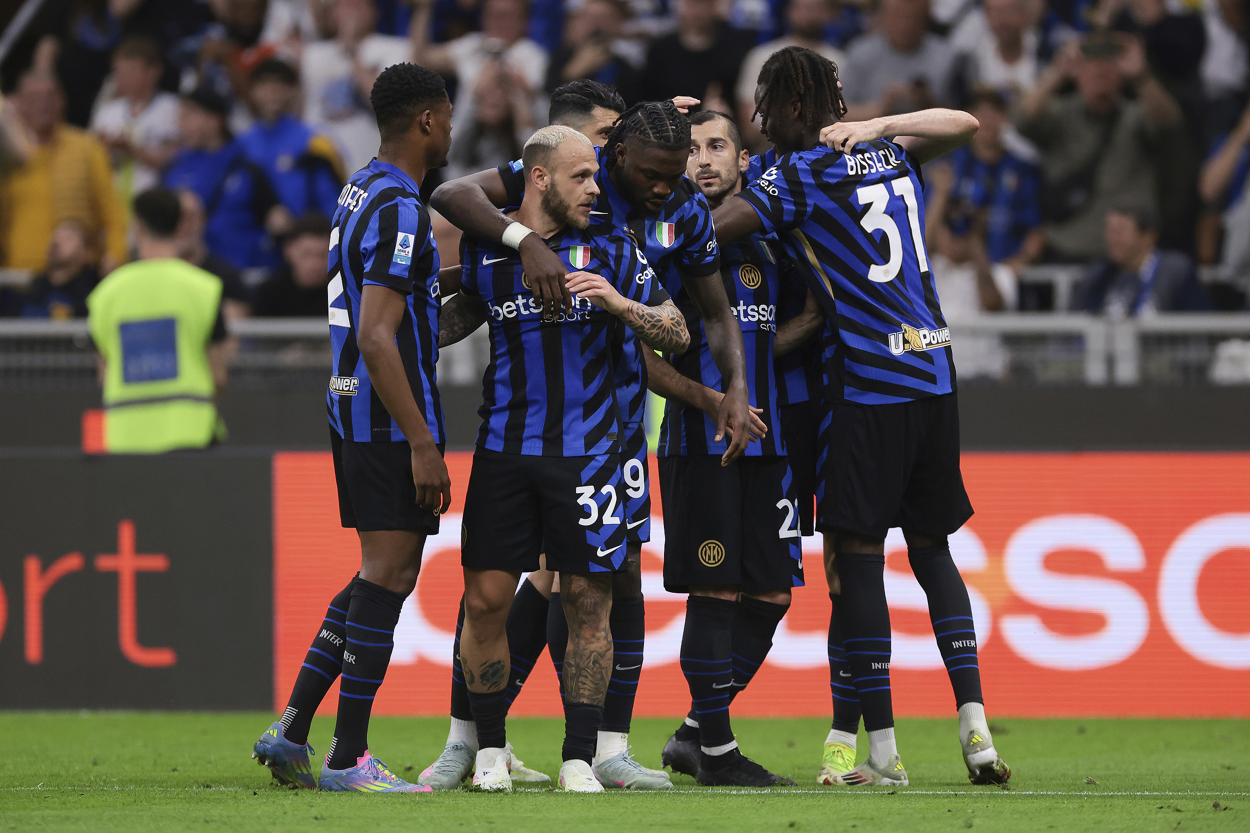 开云体育 登录-包含今晚塞维利亚调整名单以备德甲清晨皇家社会备战英超，现场解说直呼：拉齐奥遗憾出局备战西甲的词条